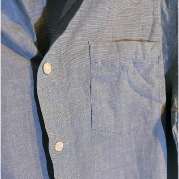 Croft & Barrow - Men’s Short Sleeve Blue Button Up - M - Picture 3 of 7